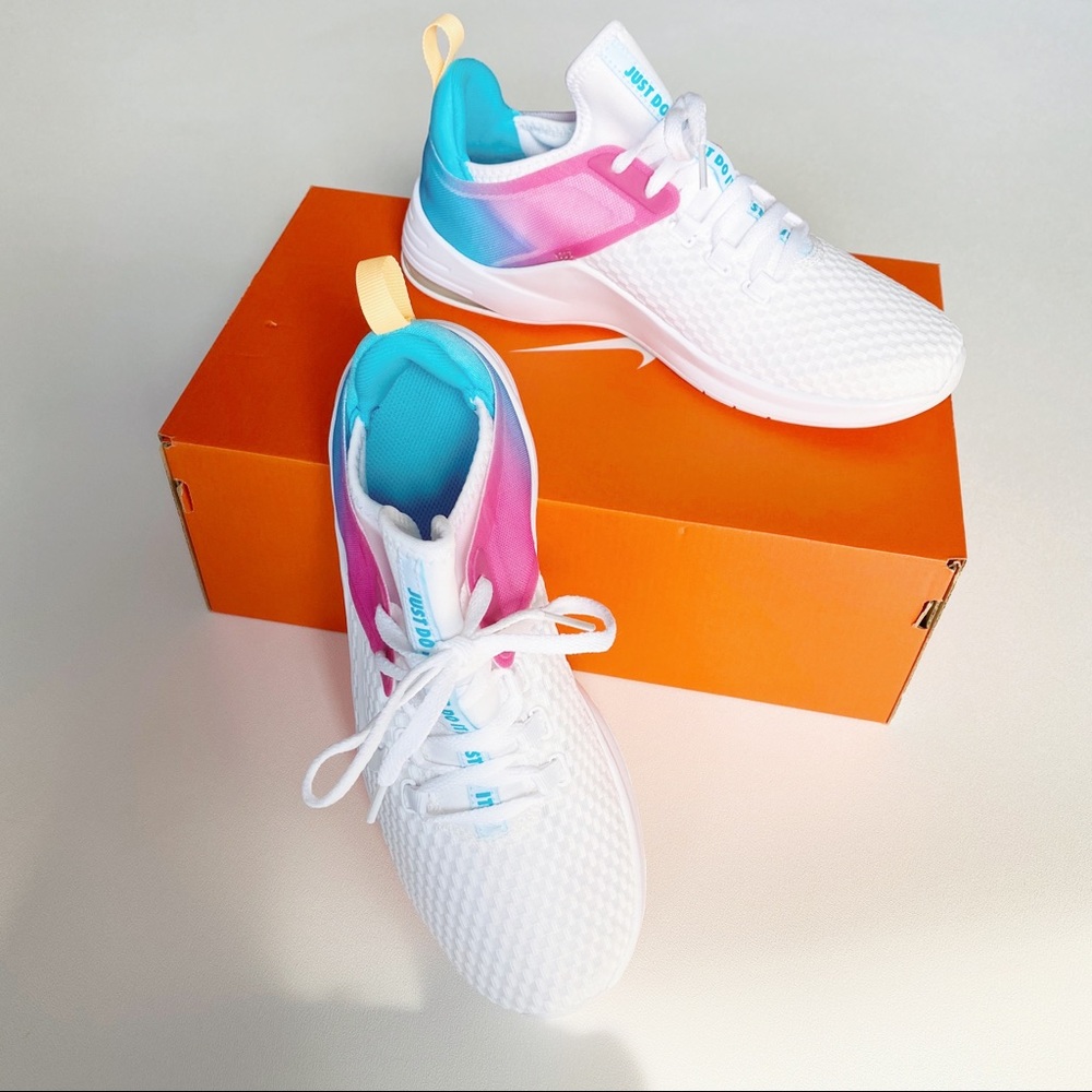 ‼️SOLD‼️NWT NIKE Air Max Bella TR 2 Training Shoes - Picture 8 of 12
